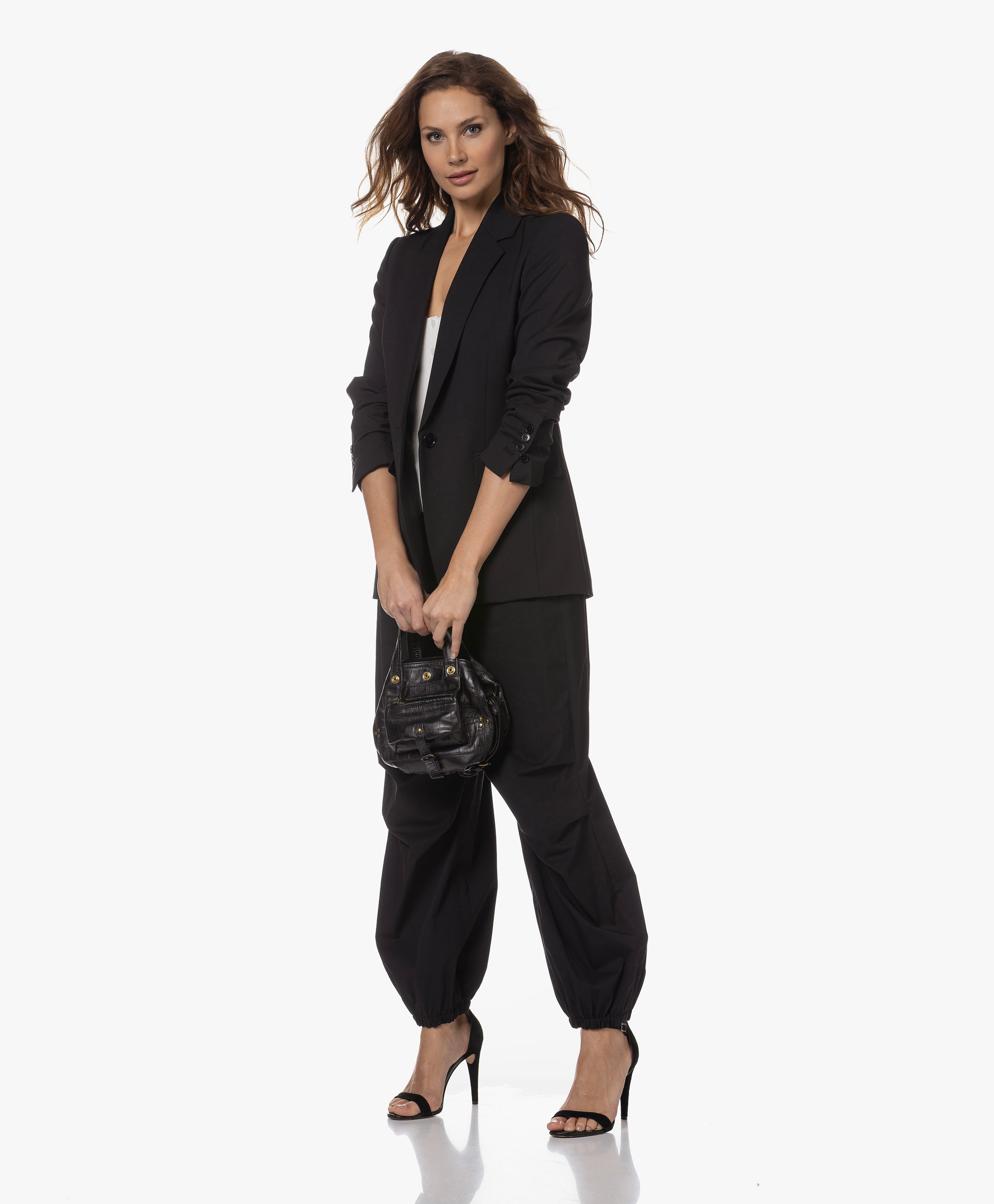 LOOK-541706