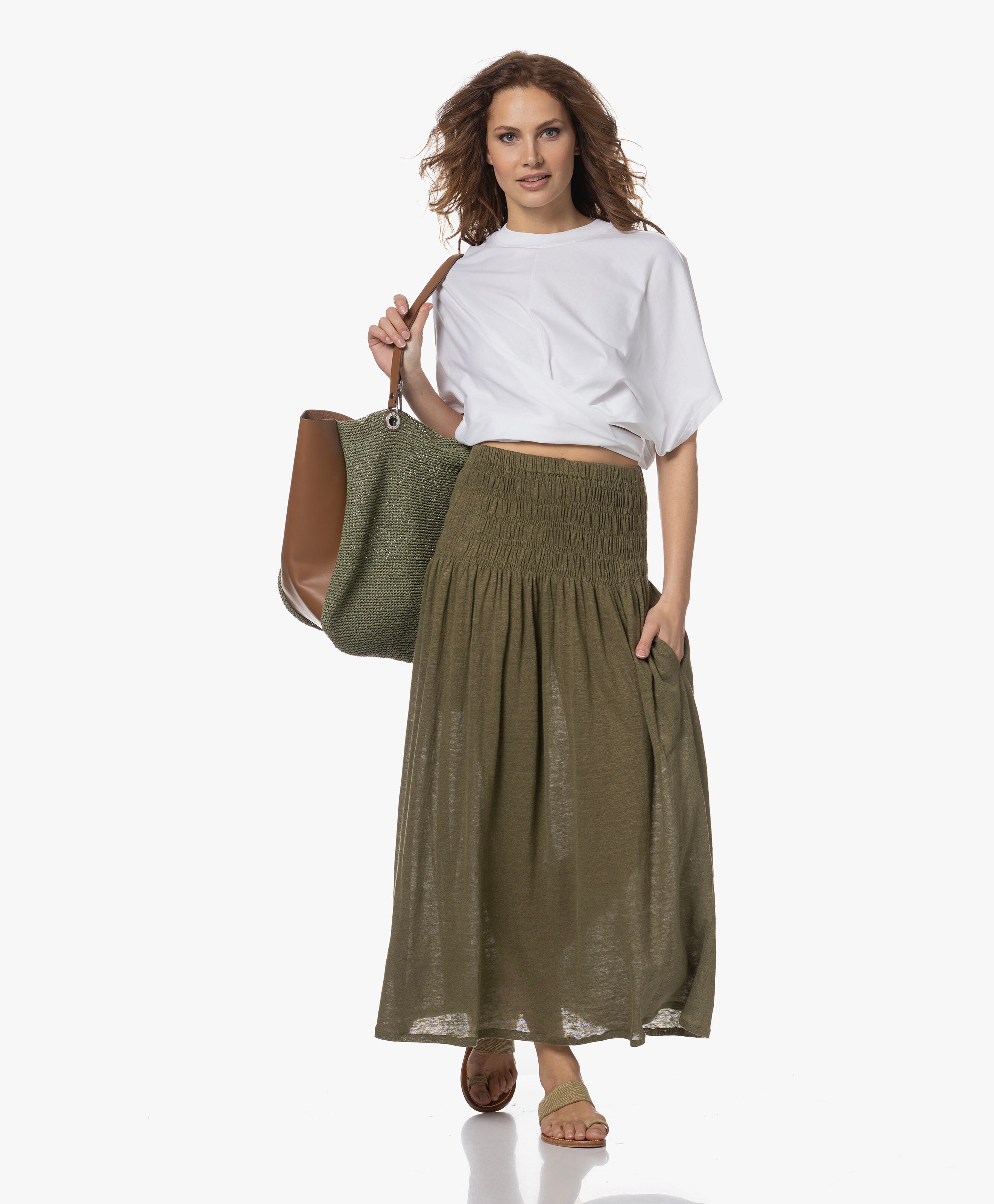 LOOK-555209