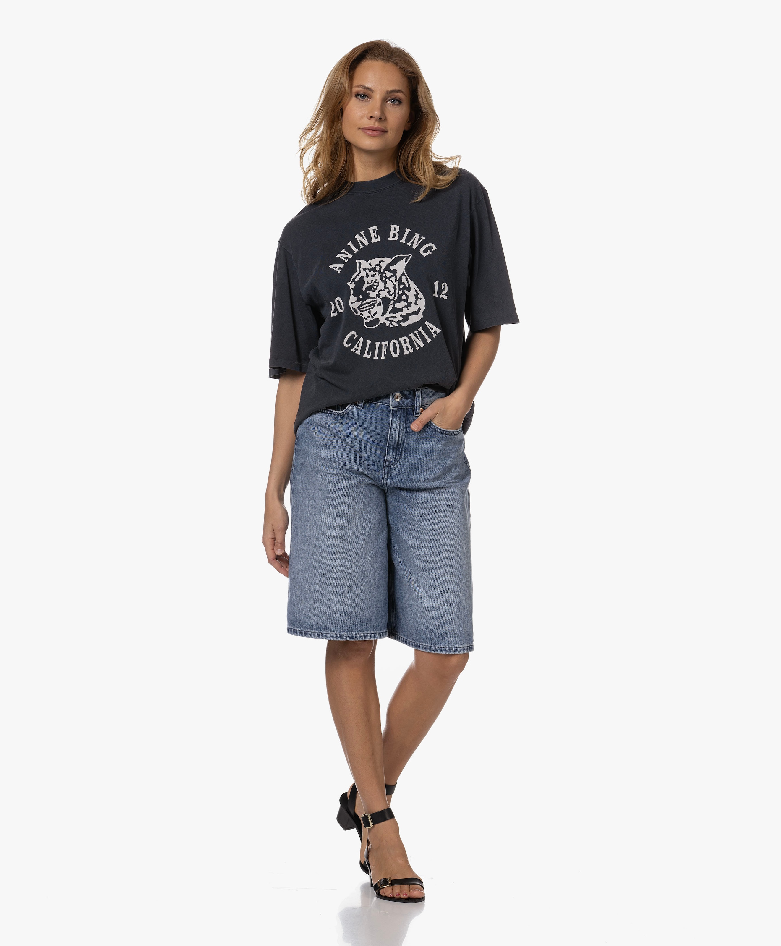 Avi Collegiate Leopard T-shirt