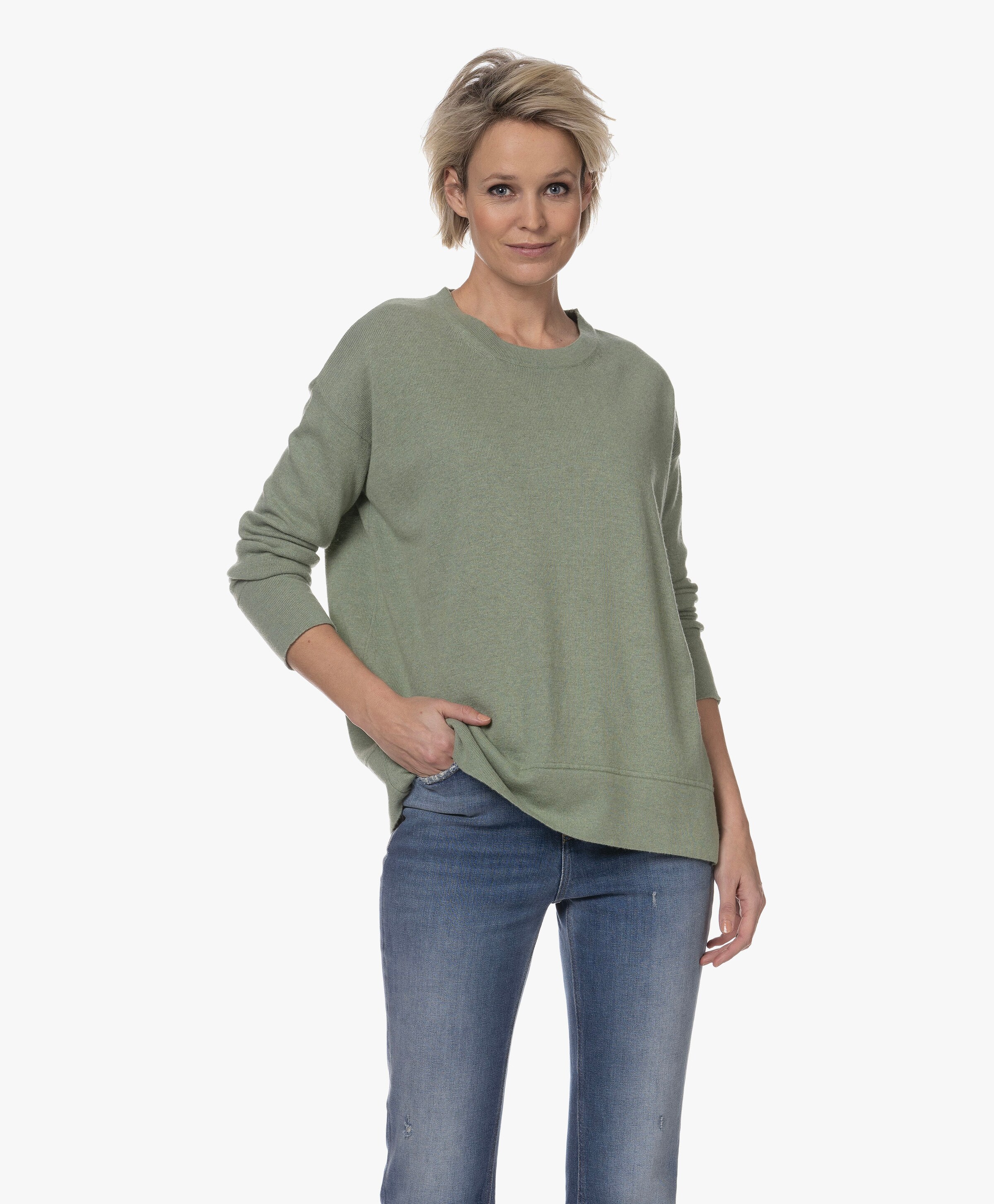 Destination cashmere crewneck sweater hotsell