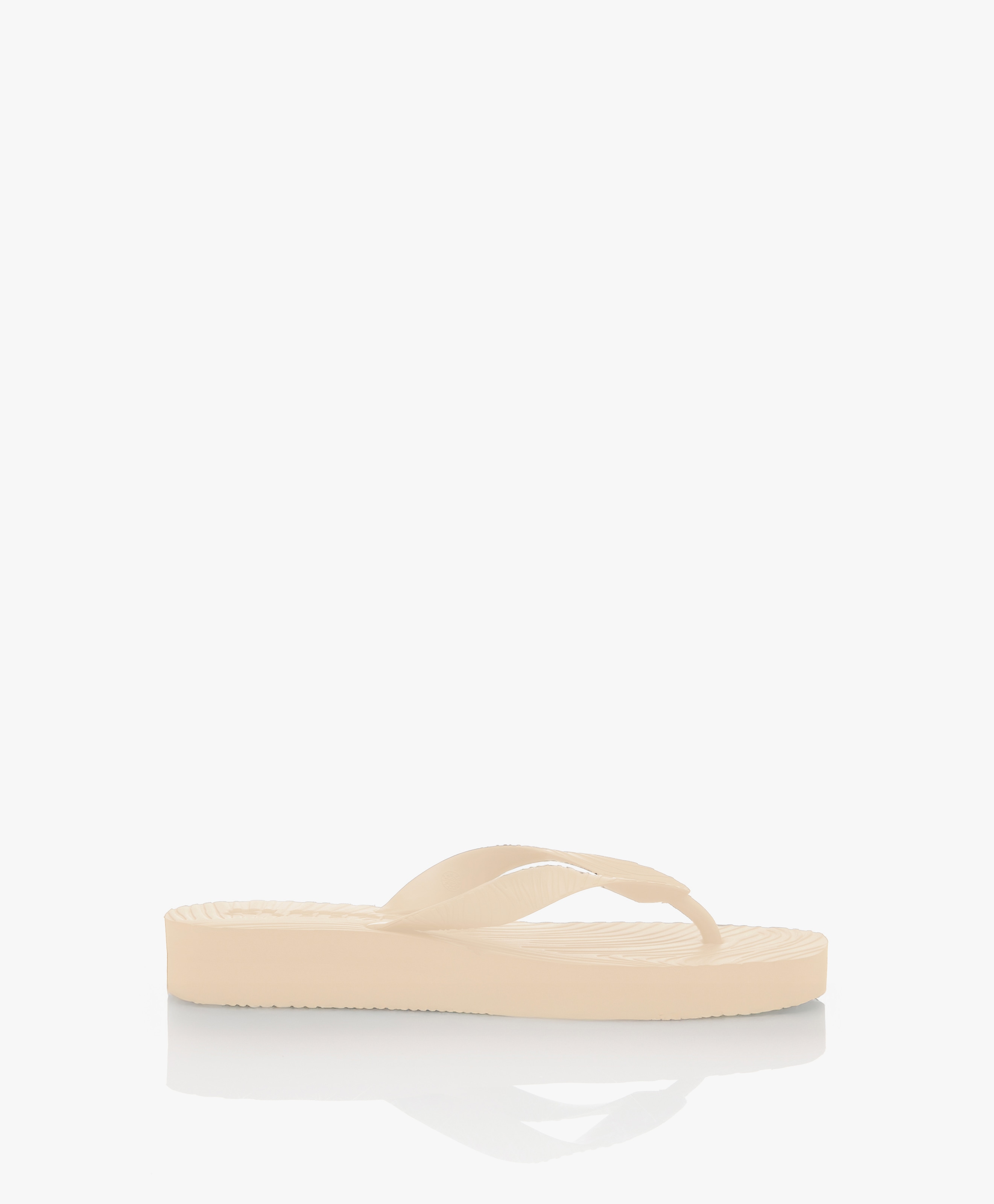 Tapered Platform Natural Rubber Flip Flops