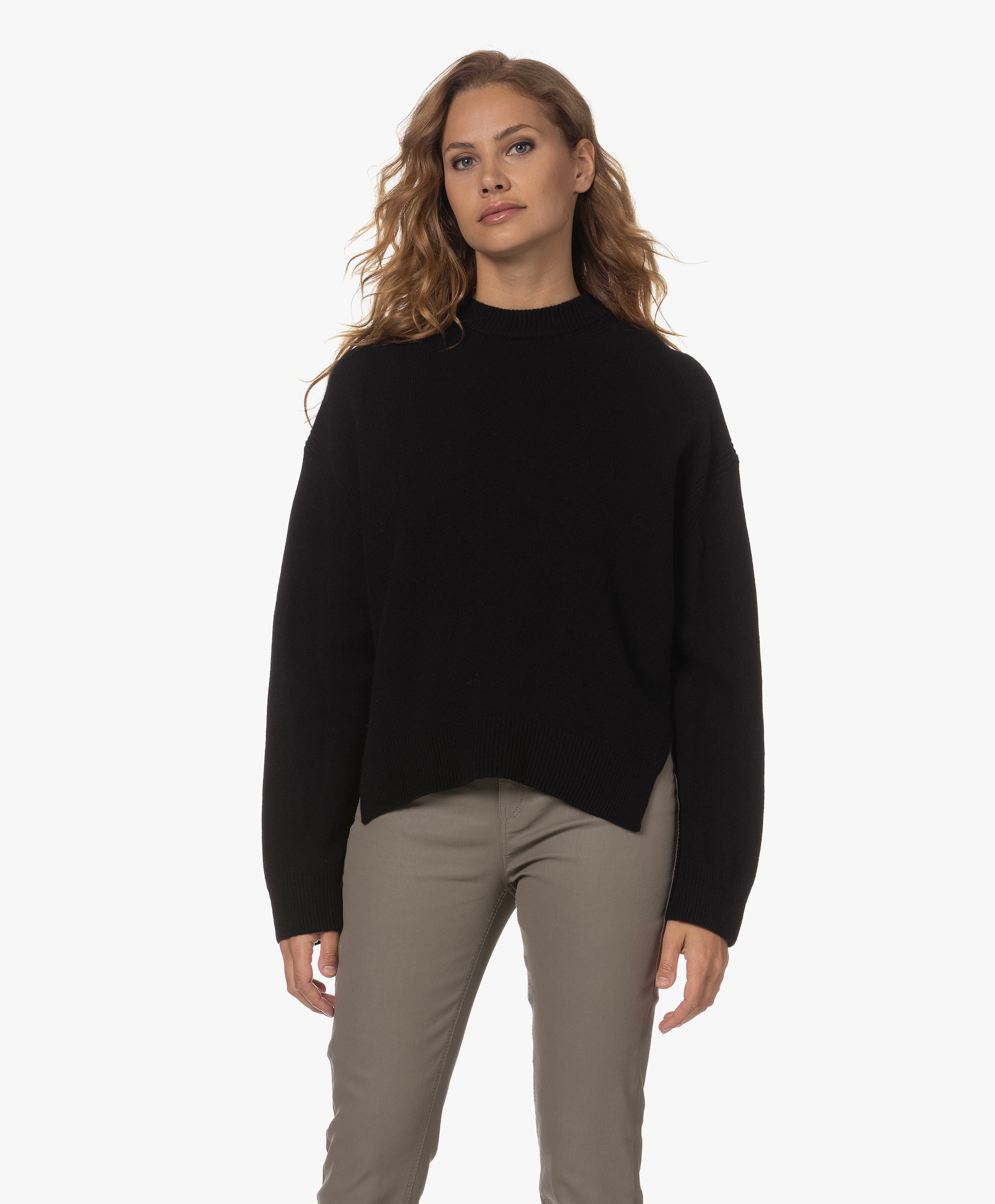 Liziela Virgin Wool Sweater