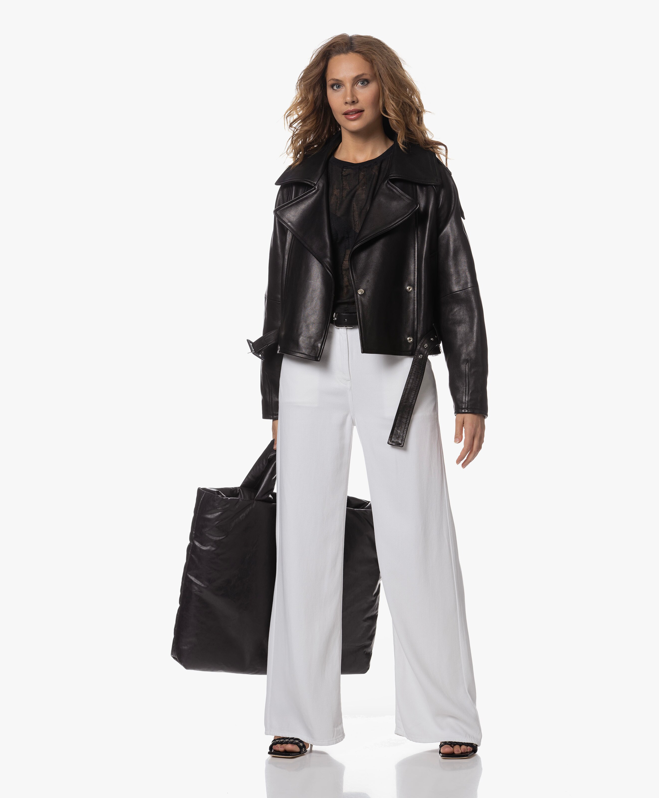 LOOK-564438