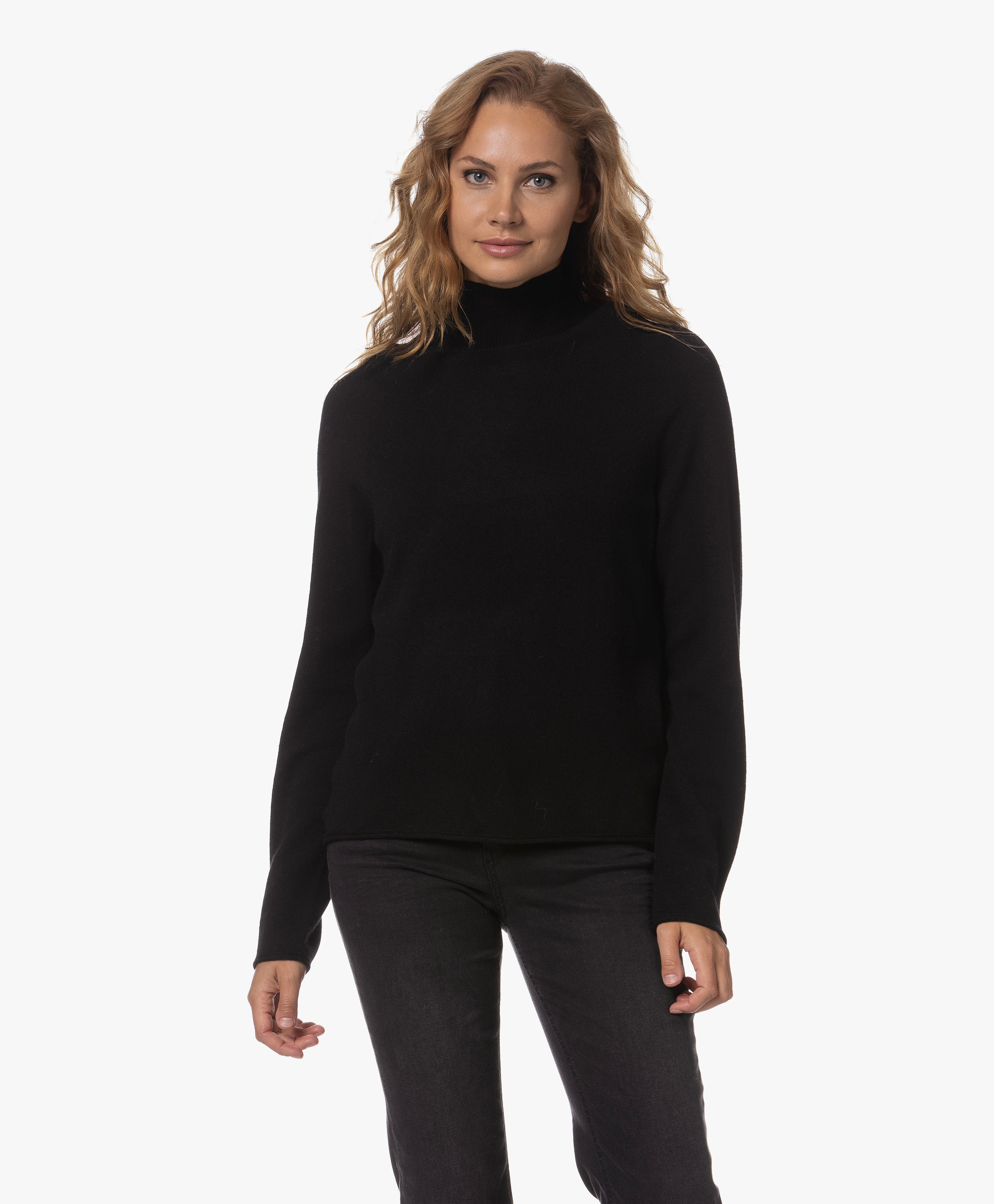 Daralis Seamless Turtleneck Sweater