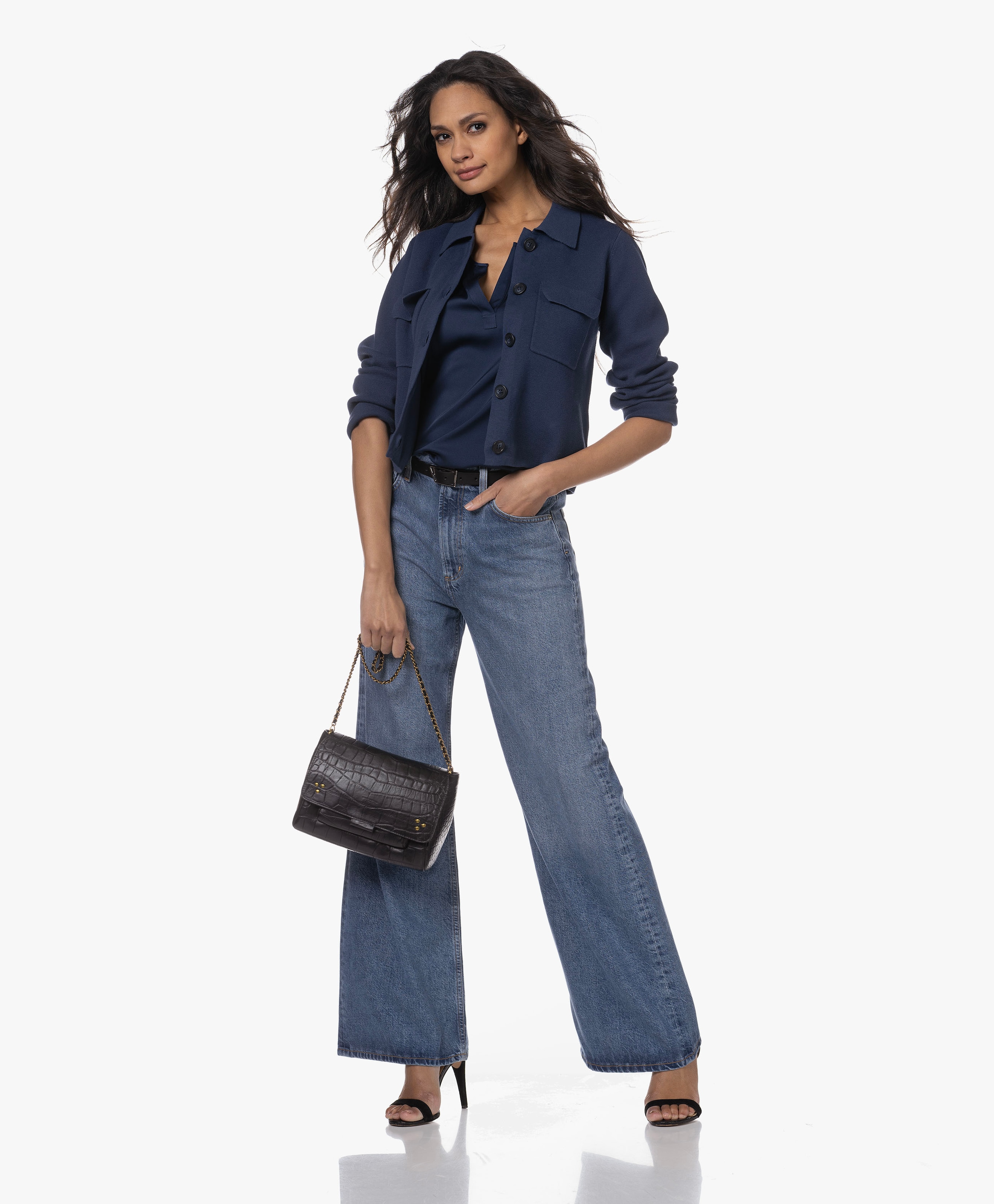 LOOK-539605