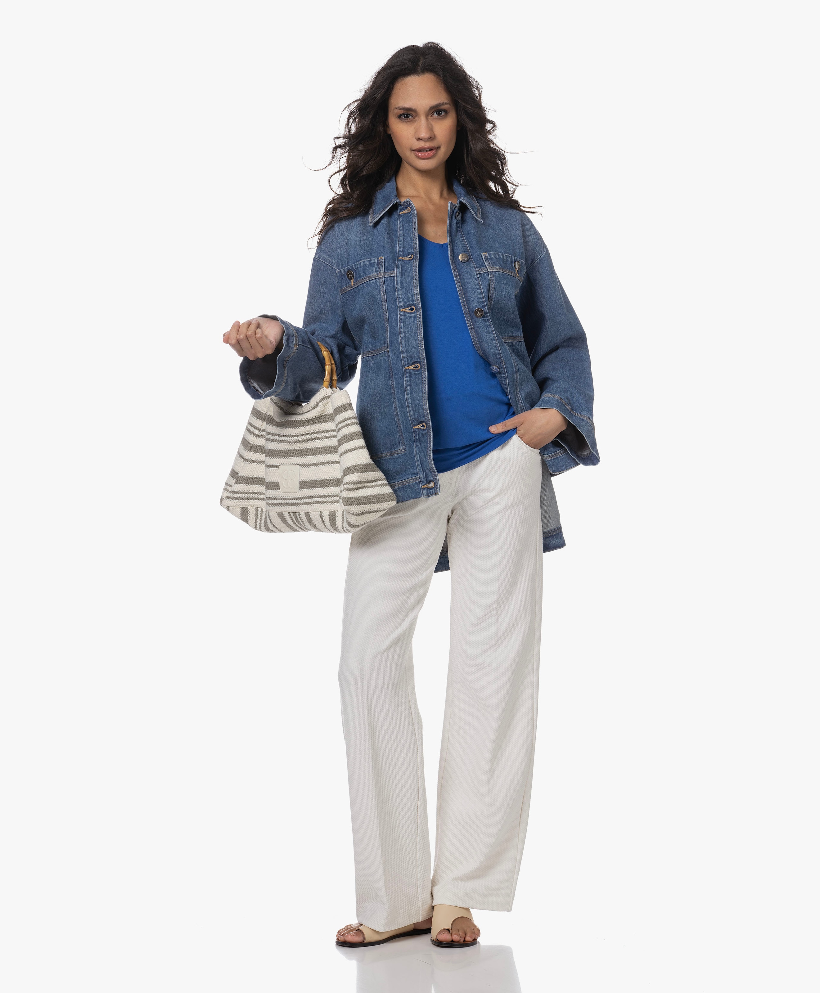 LOOK-546745