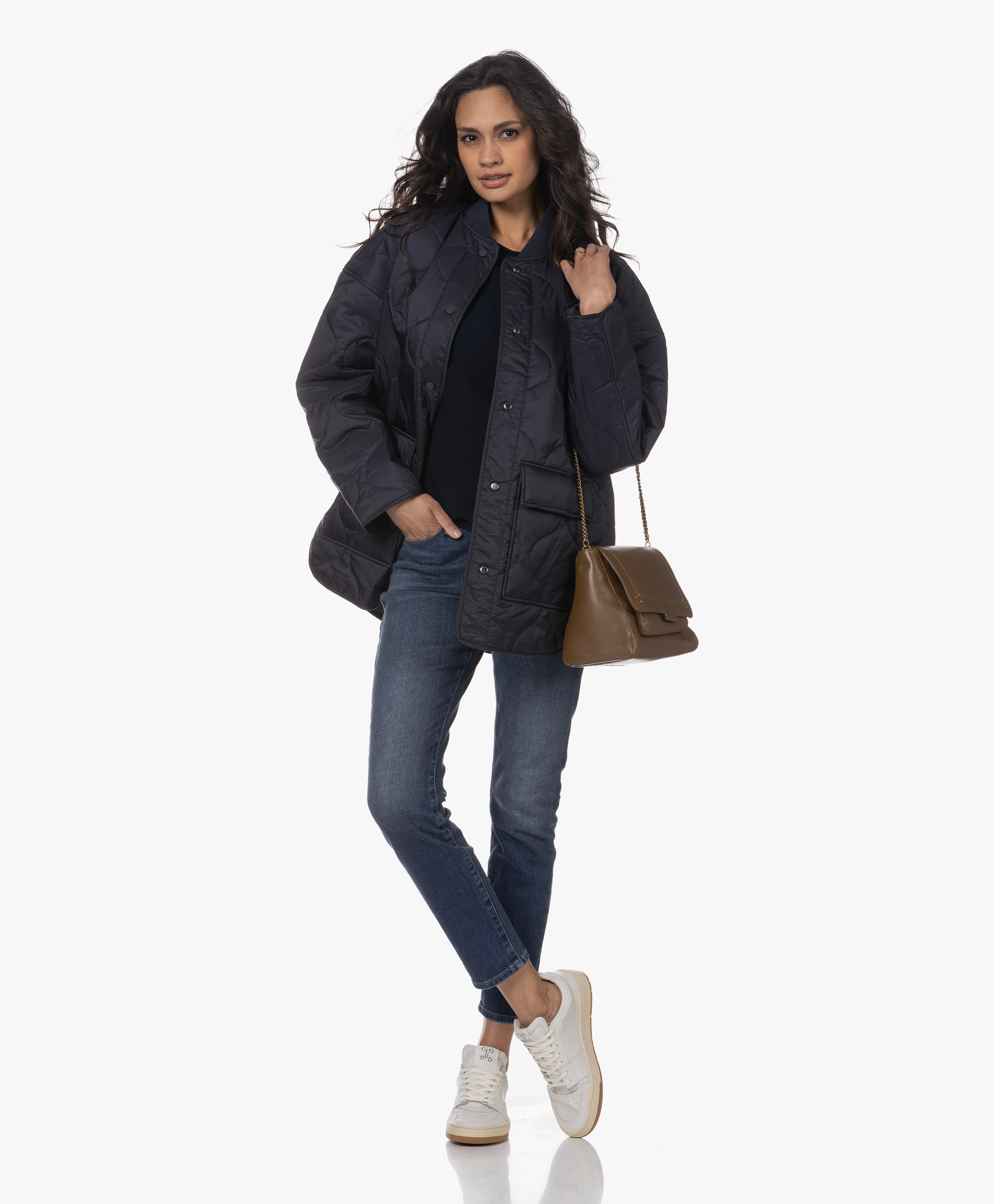 LOOK-546772