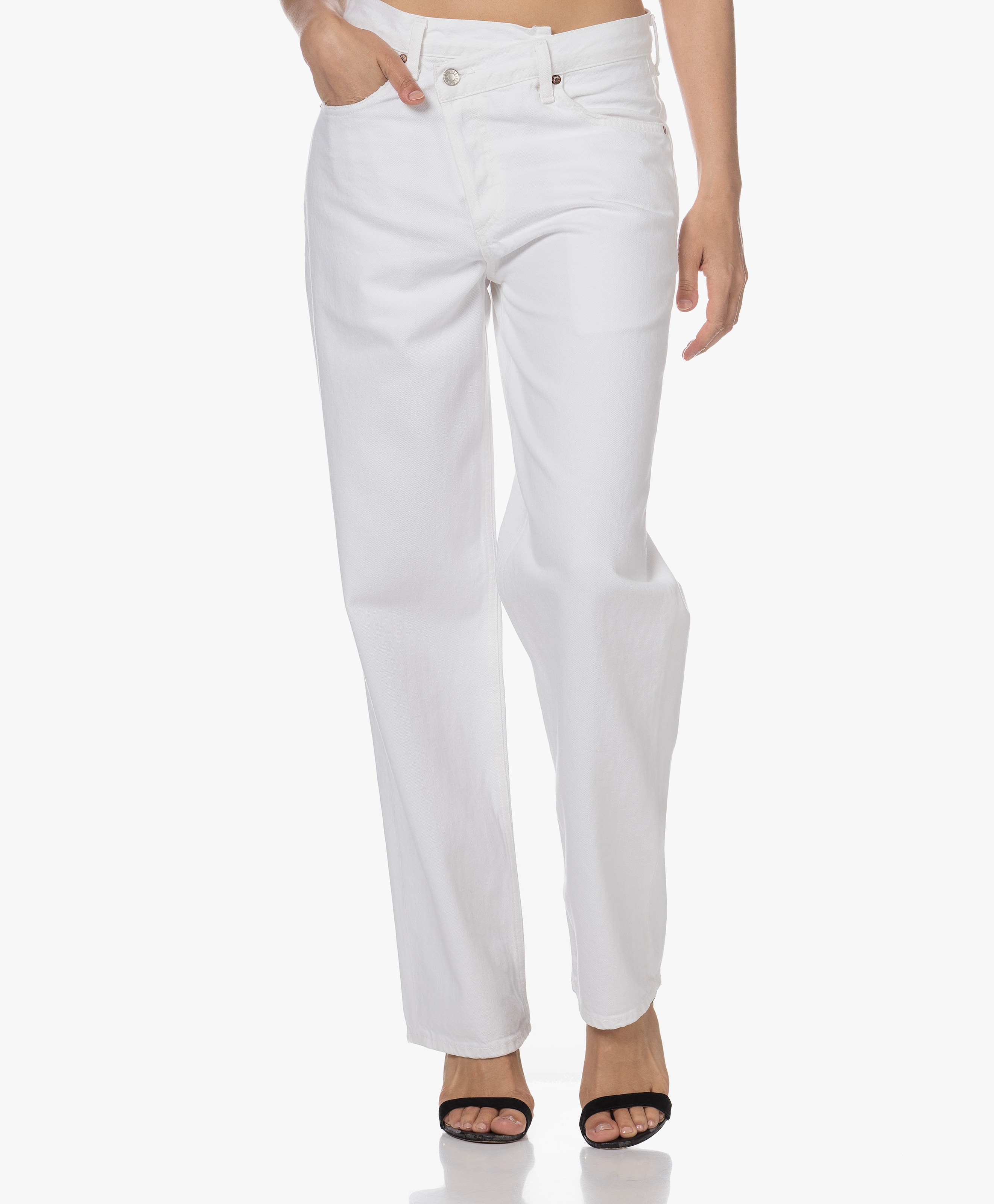 Criss Cross Relaxed-fit Jeans