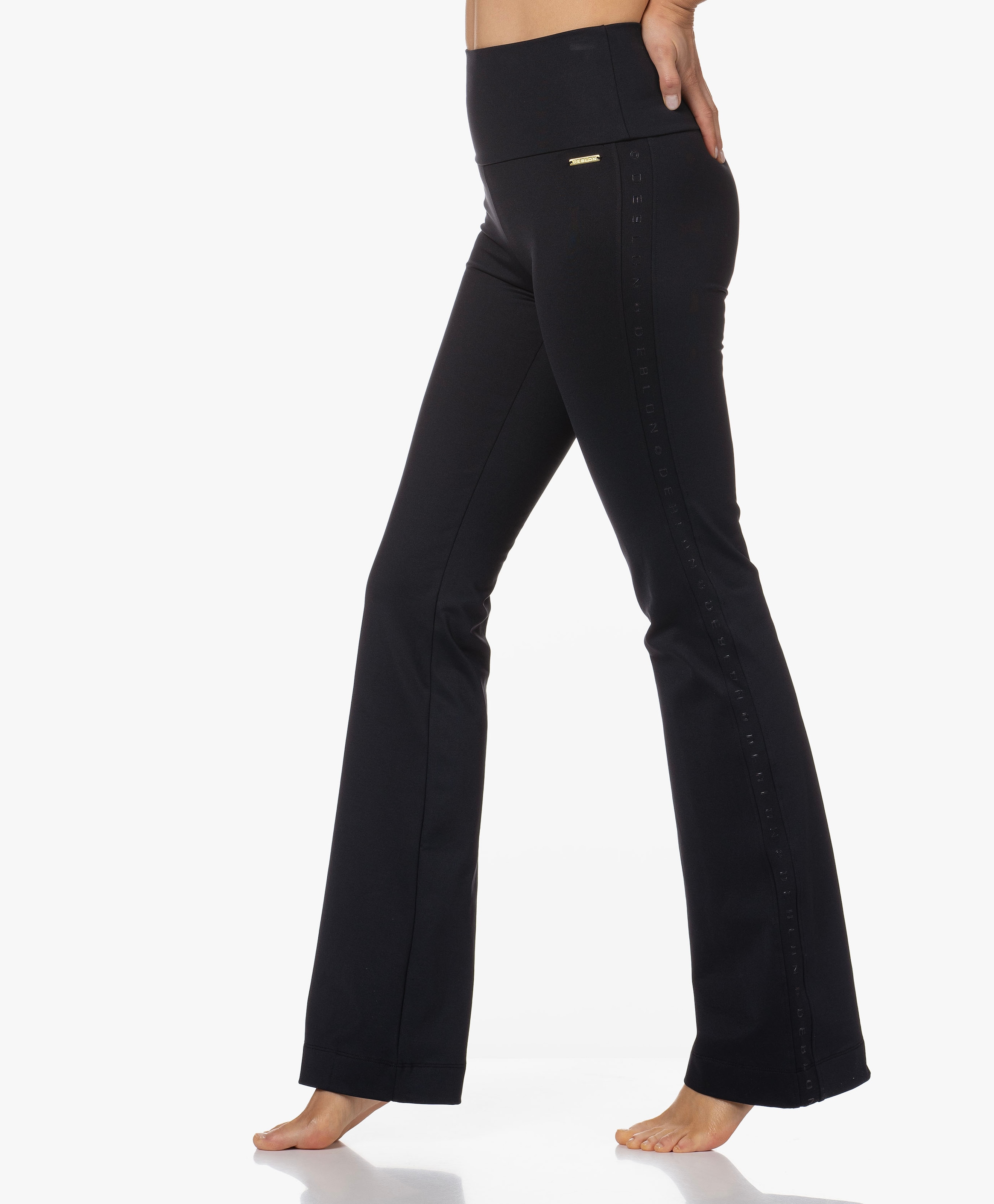 Serena Flared Legging