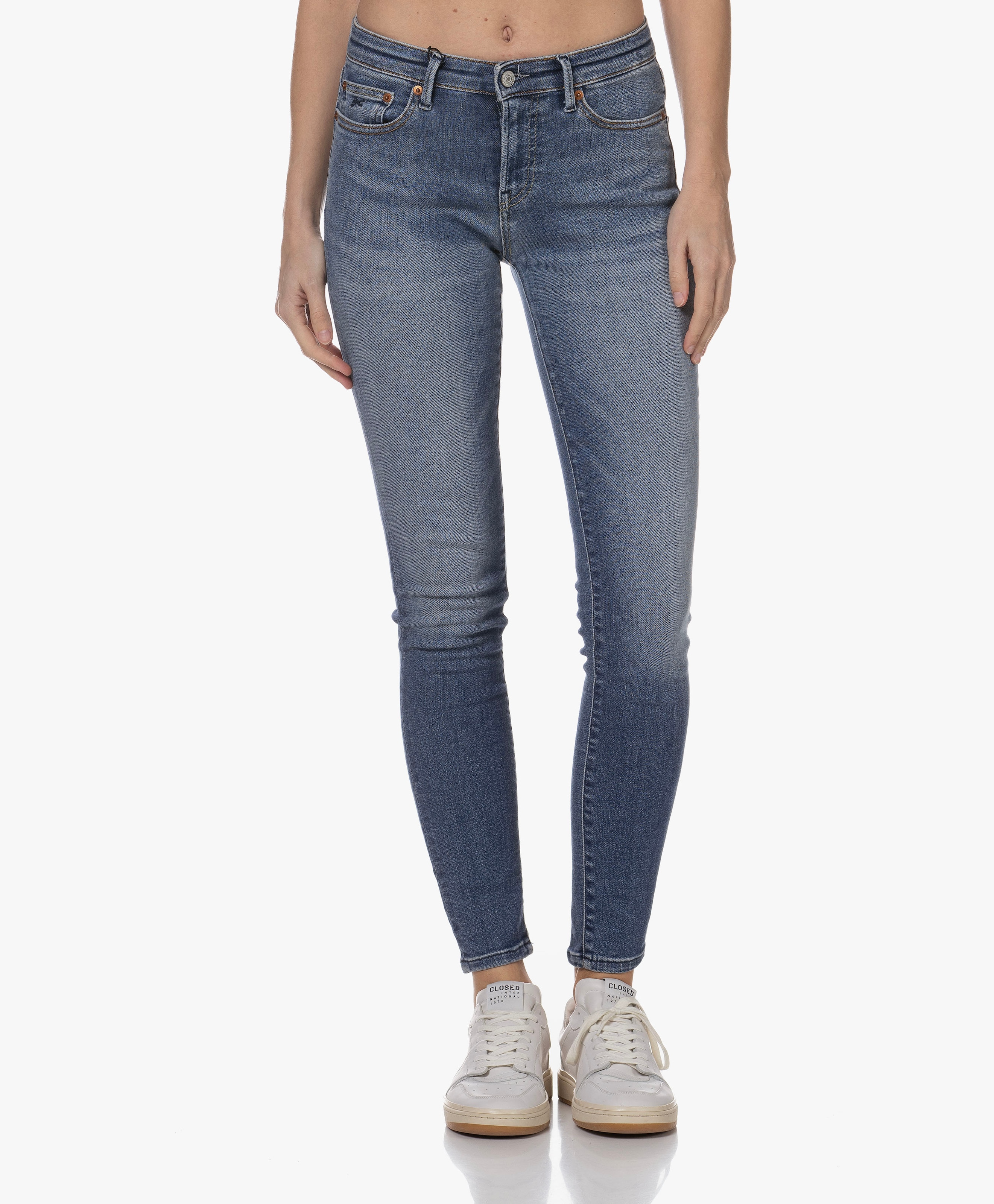 Spray IAWD Stretch Skinny Jeans