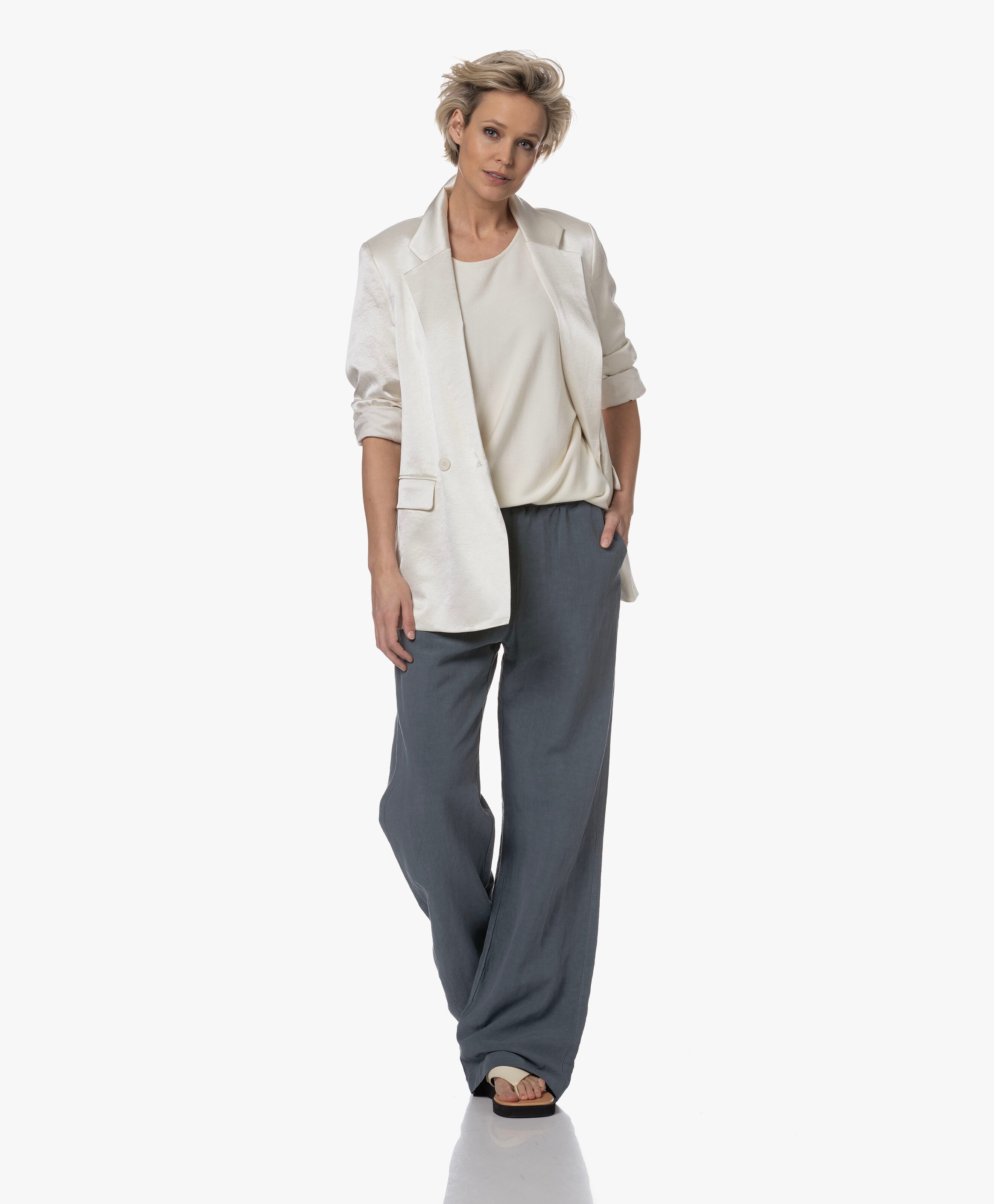LOOK-551260